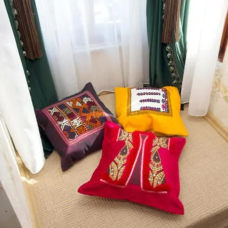 Ottoman Tulip 4*