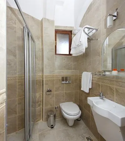 Отель Ottoman Tulip 4*