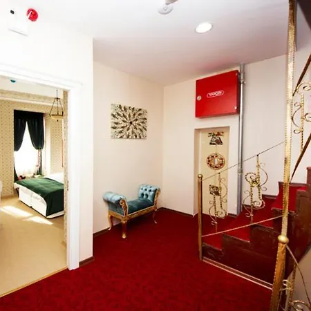 Ottoman Tulip Hotel 5*