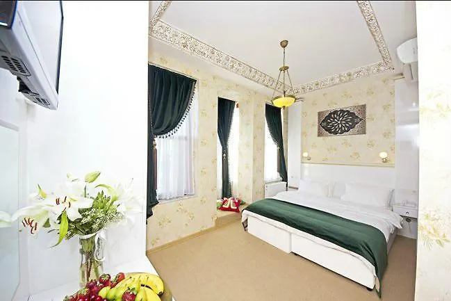 Ottoman Tulip 4*