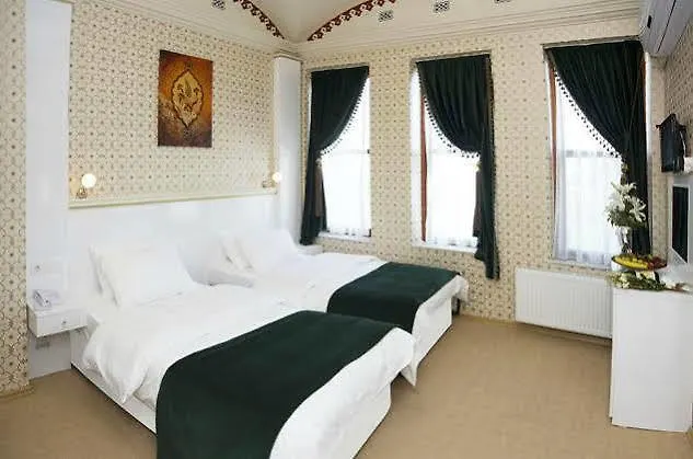 Ottoman Tulip 4*